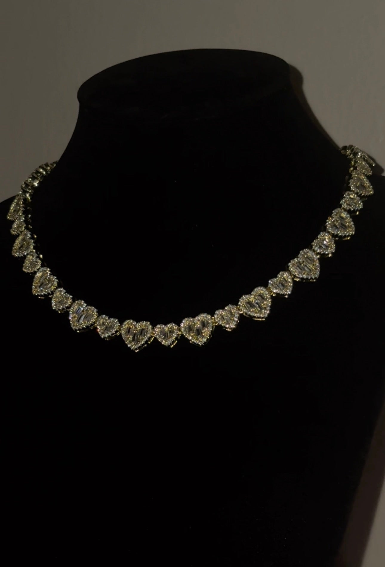 DMD Amoré Choker